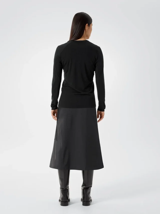 Camiseta de cuello redondo con mangas largas «Frame» para mujer
