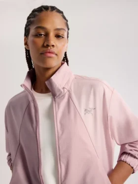 Chaqueta corta con capucha integrable Naya para mujer