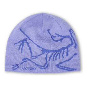 Gorro con cabeza de pájaro