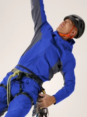 Sudadera con capucha Serratus para hombre